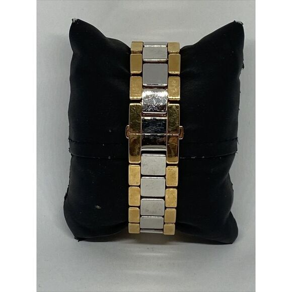 Marc Jacobs Courtney MJ3507 Women Stainless Steel Analog Dial Quartz Watch MP699 - Picture 6 of 12